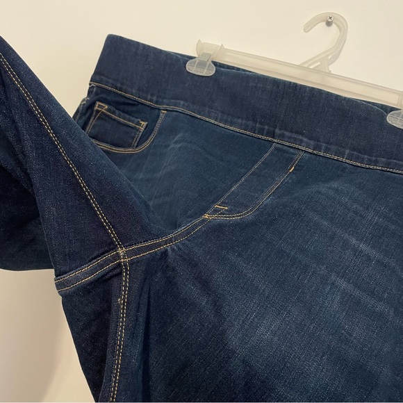 NEW NWT OLD NAVY Plus Size High Waisted Rockstar Pull On Jeggings Dark Jeans 24 - Picture 11 of 16